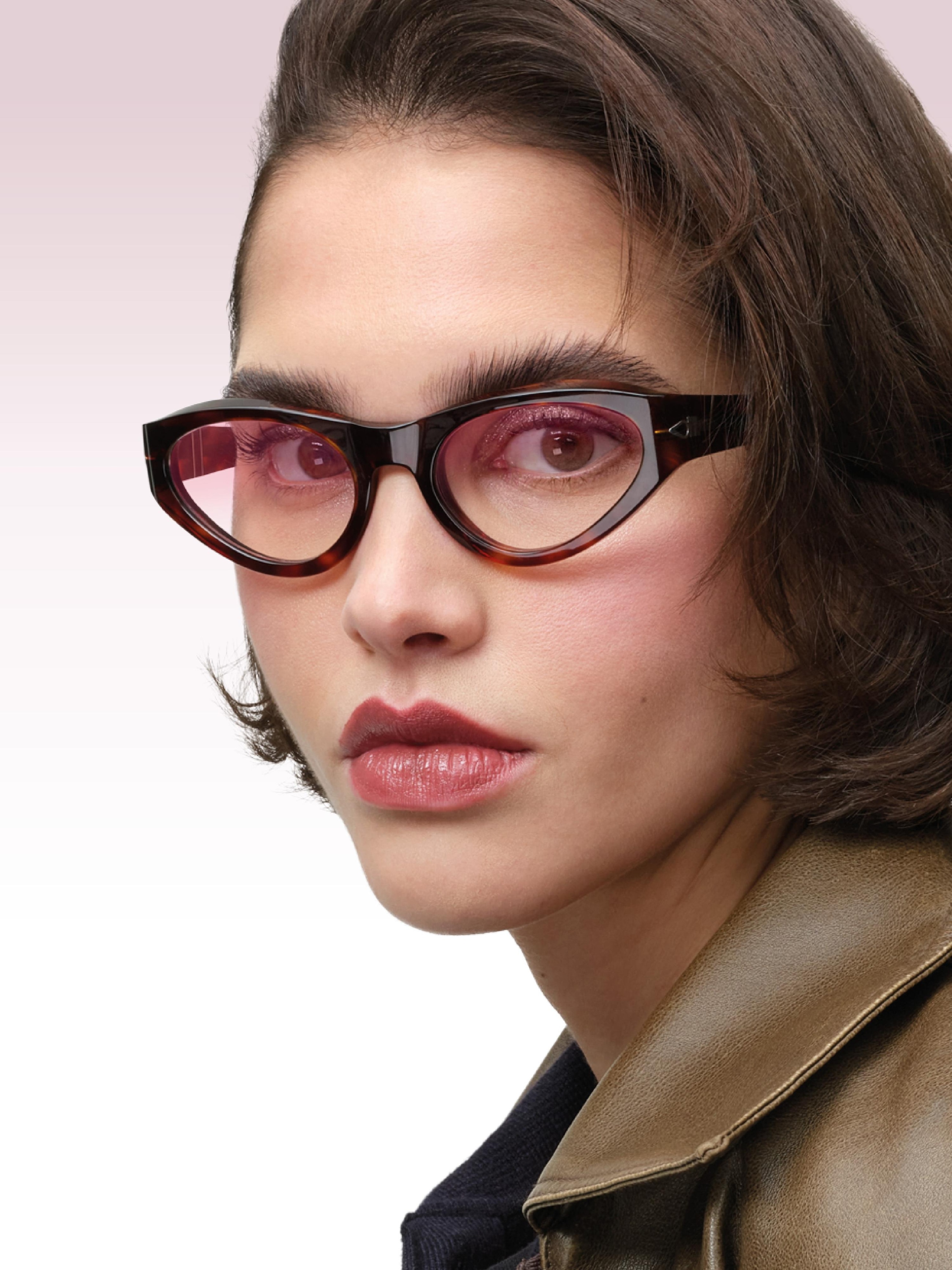 World leader in prescription lenses | Essilor